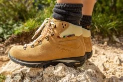 Zamberlan 333 Frida Gore-Tex Hiking Boots - Women's -Shoes Specialty Shop image 2068