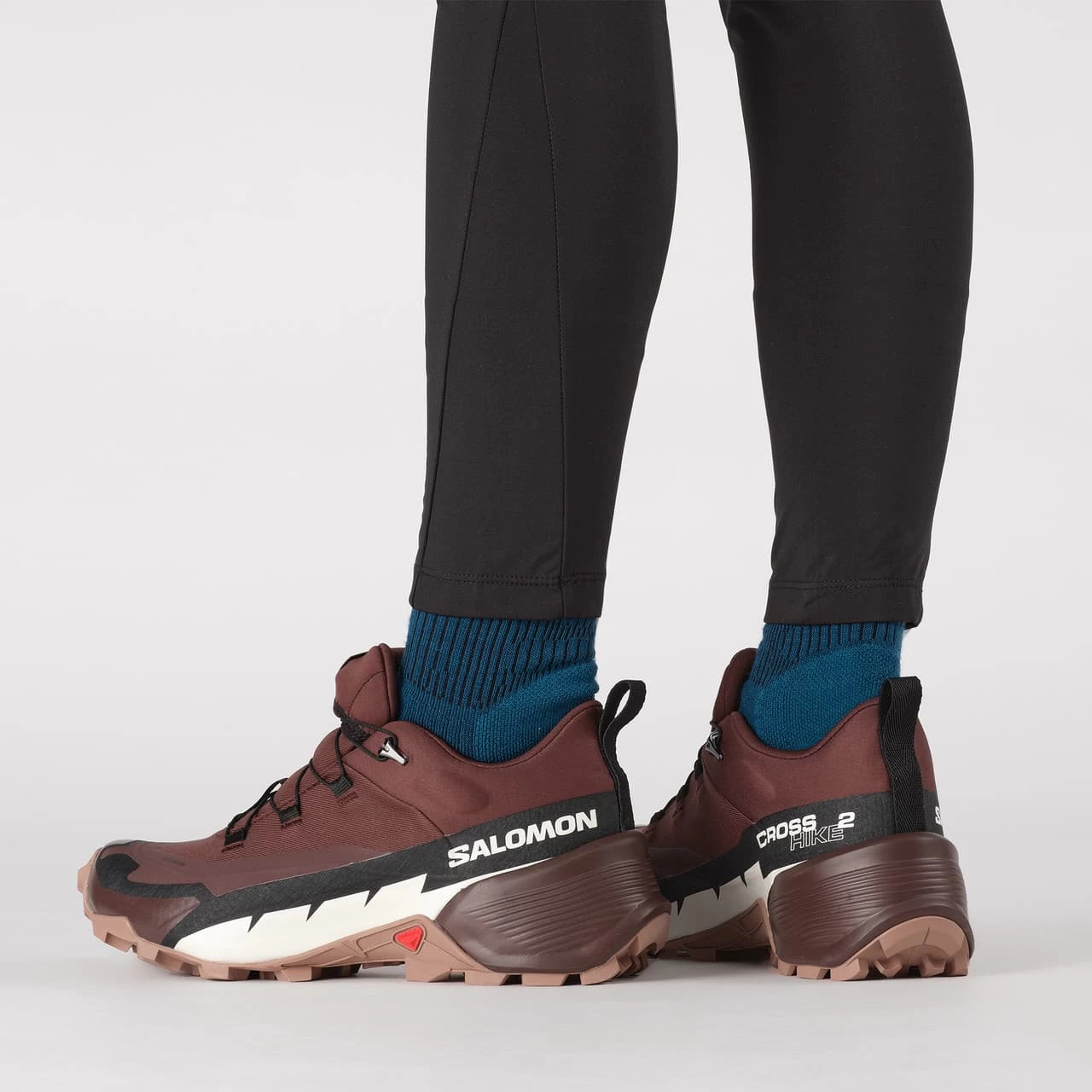 Salomon Cross Hike 2 Gore-Tex Light Trail Shoes - Women's 3 Salomon Cross Hike 2 Gore-Tex Light Trail Shoes - Women's - Image 3